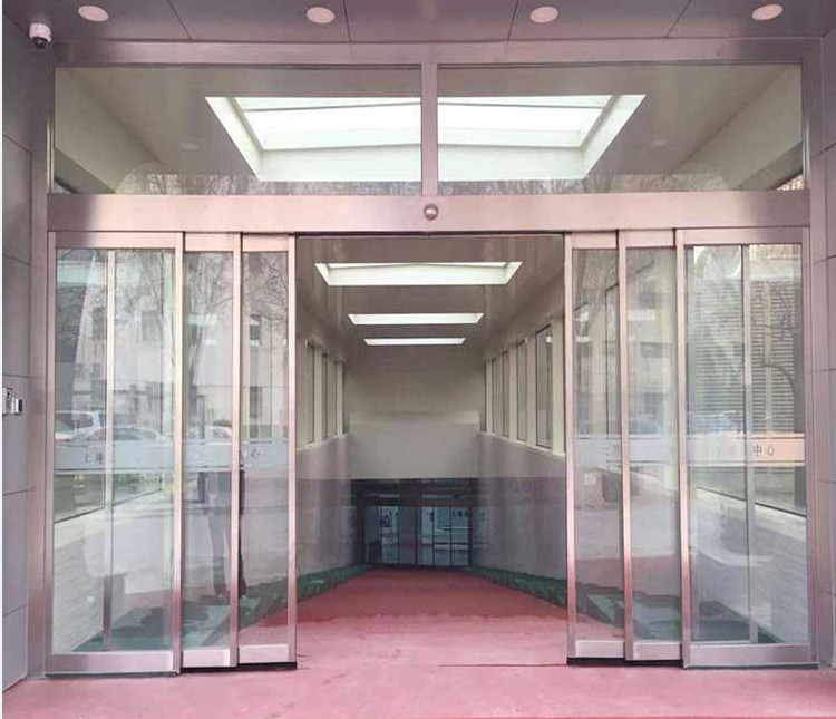 重疊自動門03
